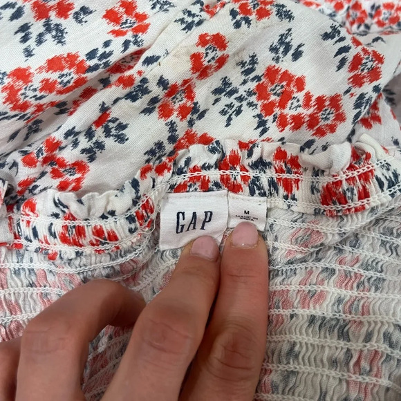 GAP Smocked Midi Dress white Red And Blue Floral Dress Size Medium - Picture 9 of 10